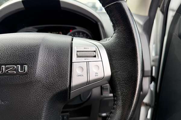 2016 Isuzu MU-X LS-T
