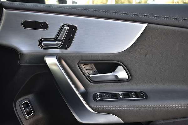 2022 Mercedes-Benz A-Class A35 AMG V177