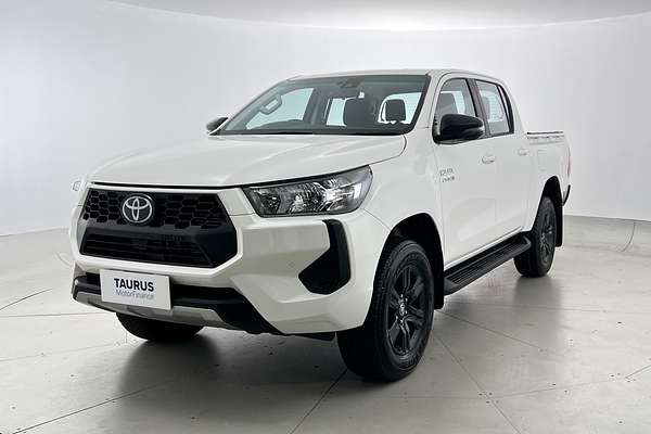 2024 Toyota Hilux SR 48V GUN126R 4X4