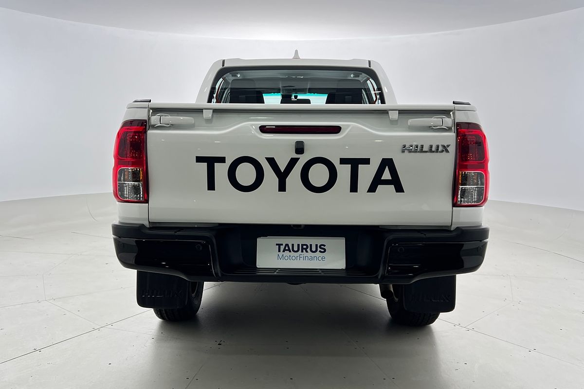 2024 Toyota Hilux SR 48V GUN126R 4X4