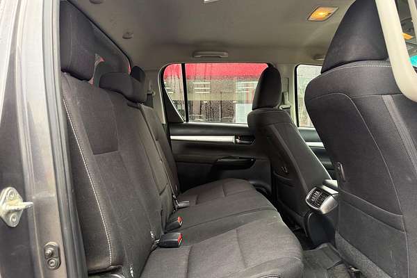 2020 Toyota Hilux SR5 GUN126R 4X4