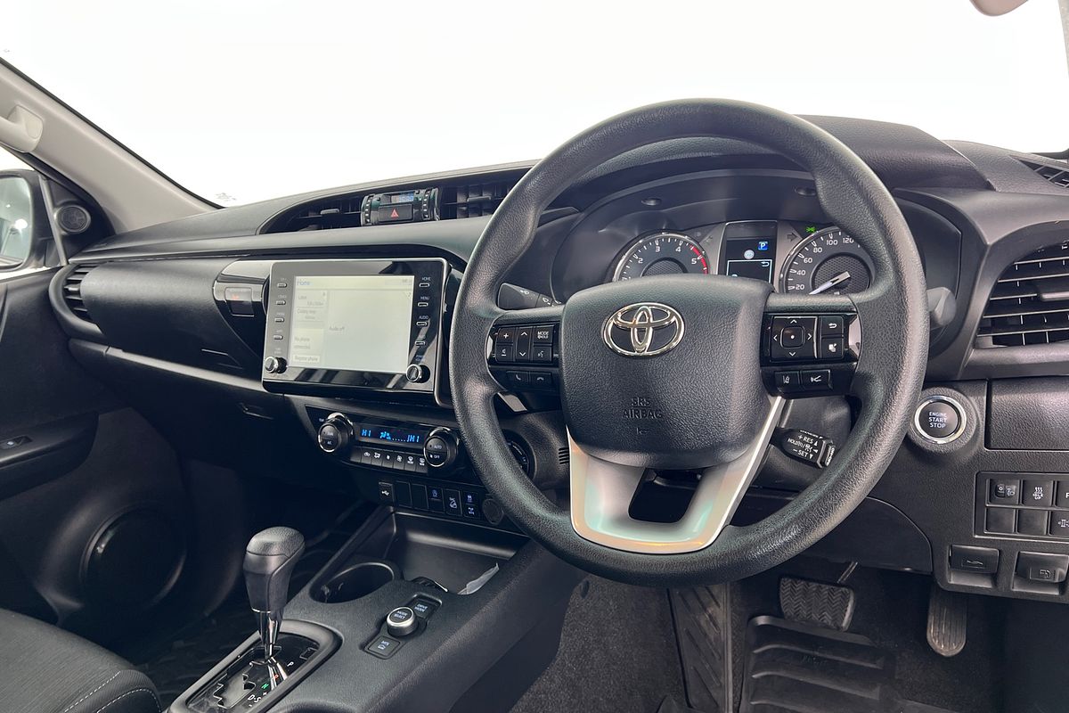 2024 Toyota Hilux SR 48V GUN126R 4X4