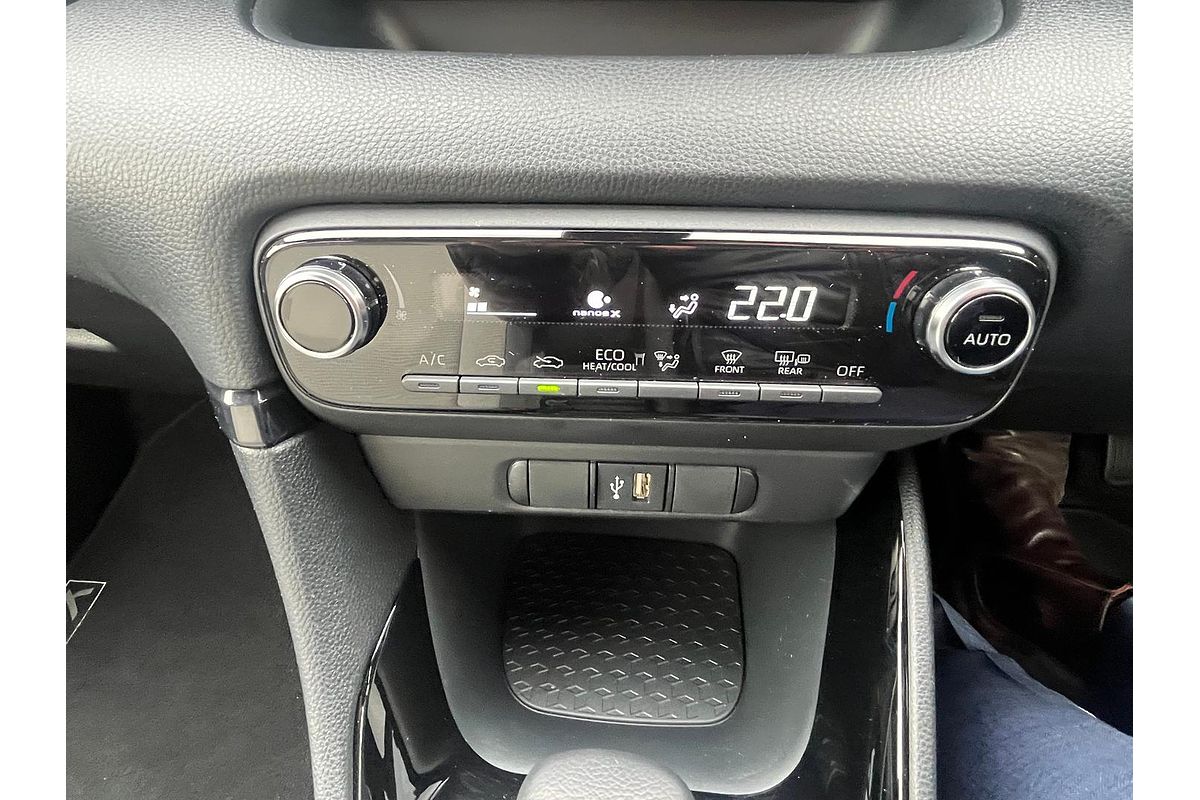 2023 Toyota Yaris ZR Hybrid MXPH10R