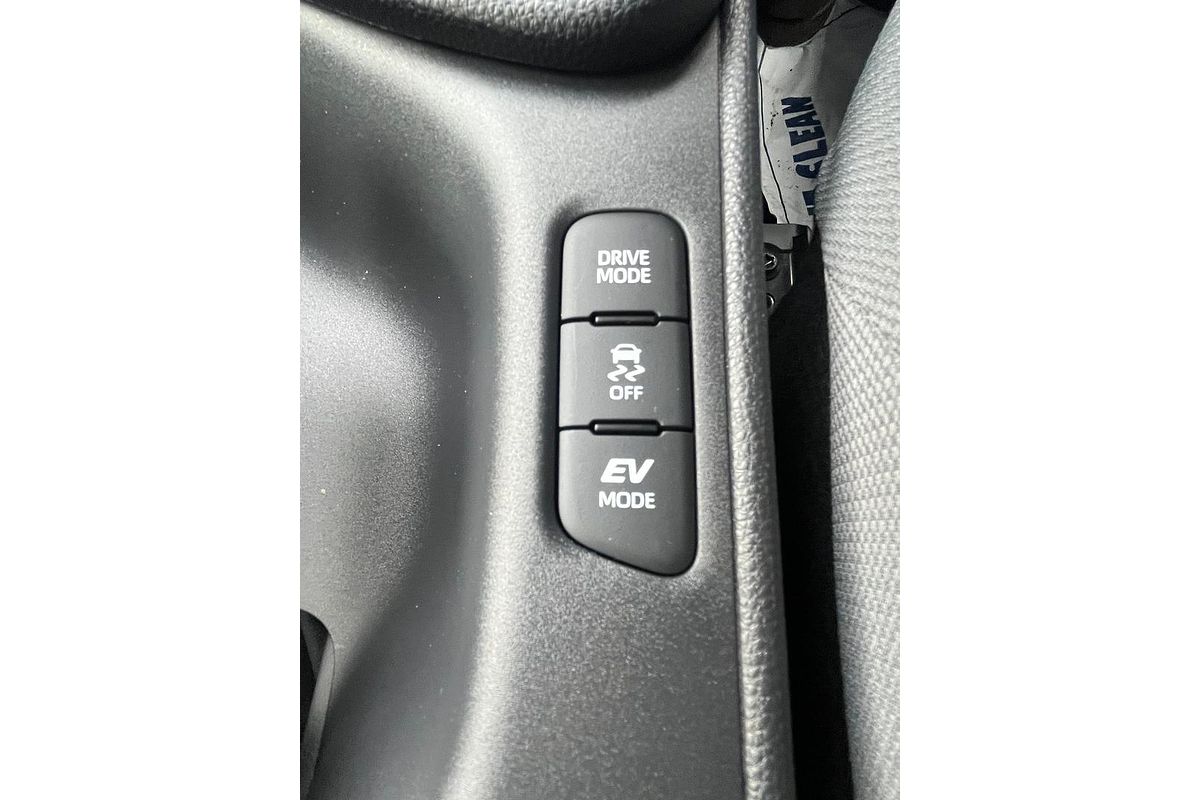 2023 Toyota Yaris ZR Hybrid MXPH10R