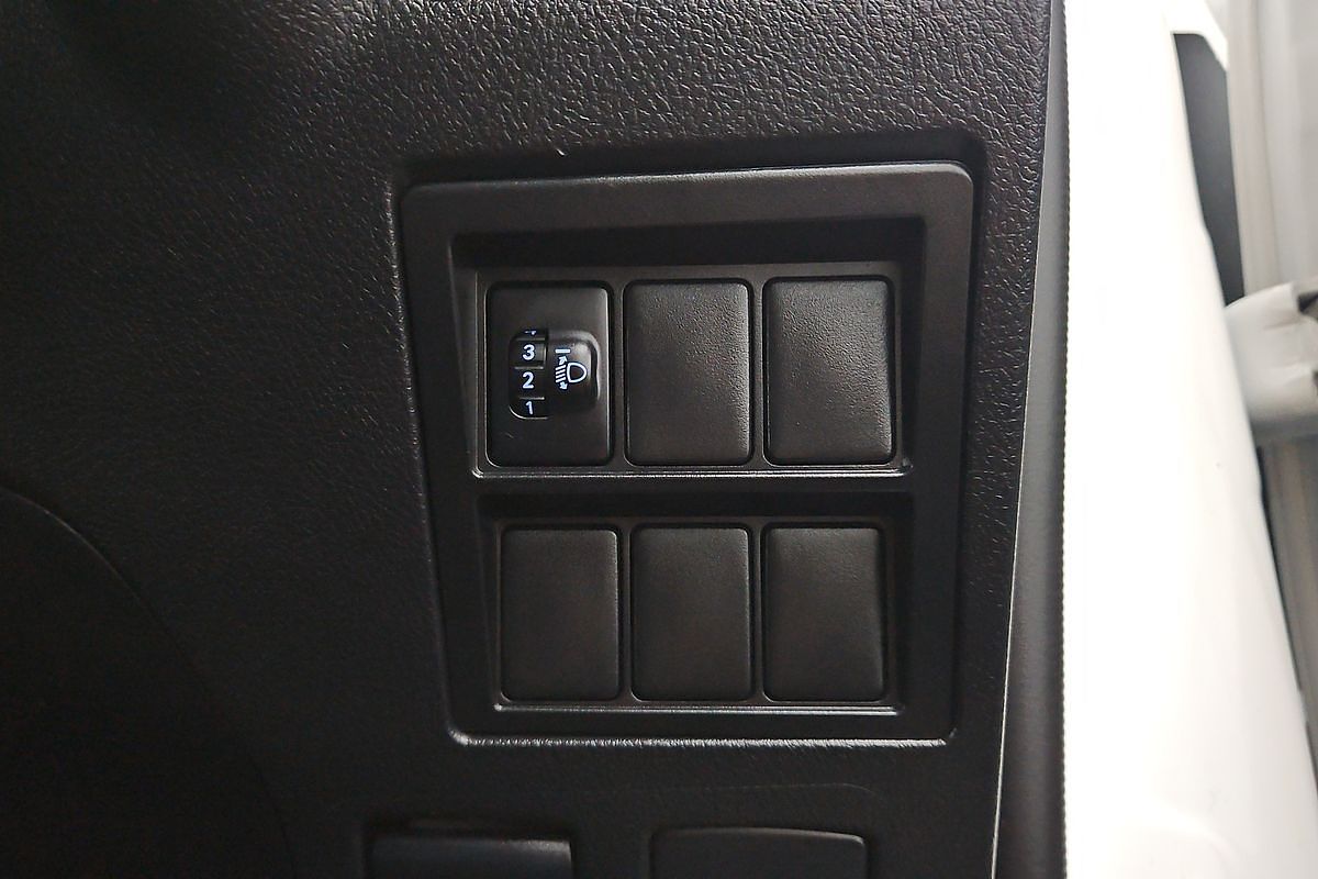 2019 Toyota Hilux Workmate TGN121R Rear Wheel Drive