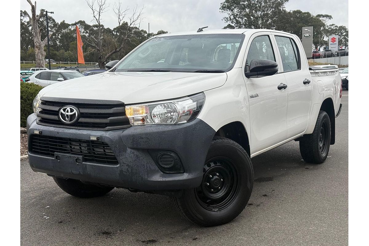 2018 Toyota Hilux Workmate GUN125R 4X4