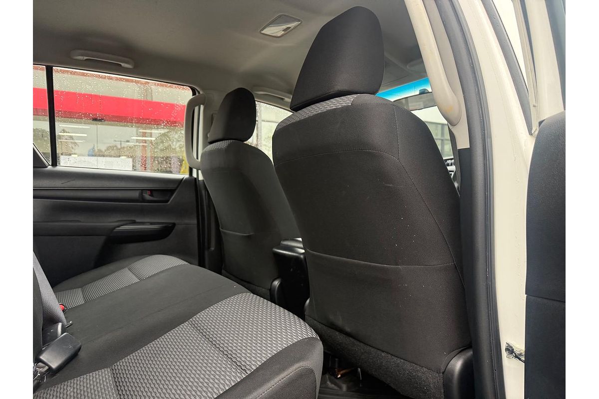 2018 Toyota Hilux Workmate GUN125R 4X4