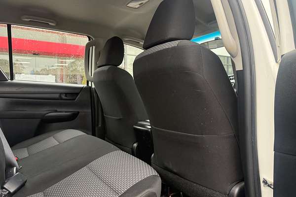 2018 Toyota Hilux Workmate GUN125R 4X4