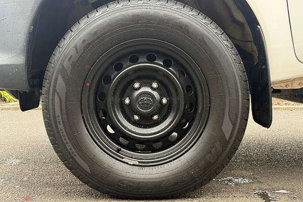 2018 Toyota Hilux Workmate GUN125R 4X4