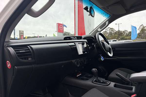 2018 Toyota Hilux Workmate GUN125R 4X4