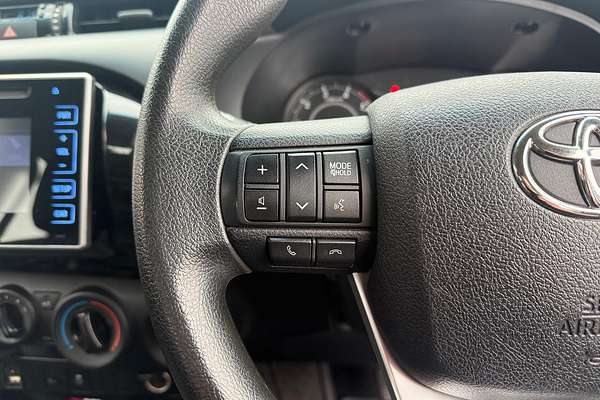 2018 Toyota Hilux Workmate GUN125R 4X4