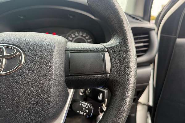 2018 Toyota Hilux Workmate GUN125R 4X4