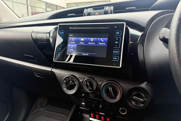 2018 Toyota Hilux Workmate GUN125R 4X4