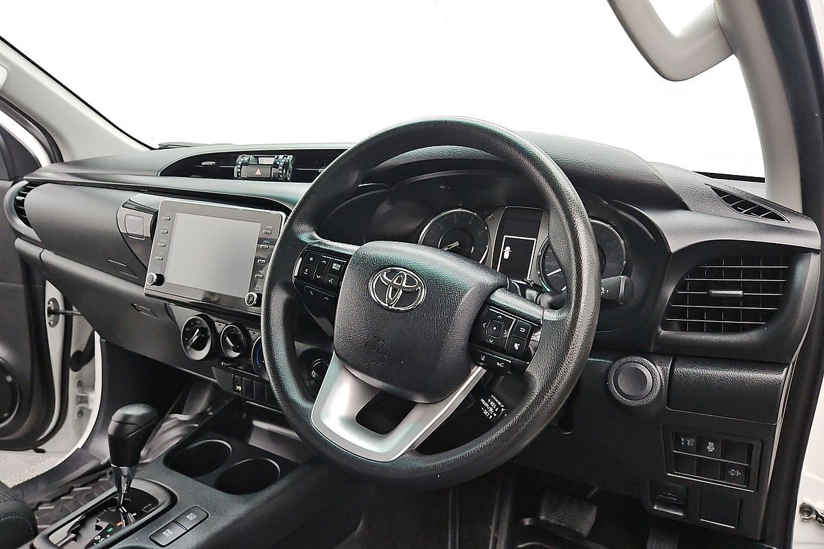 2020 Toyota Hilux SR GUN126R 4X4