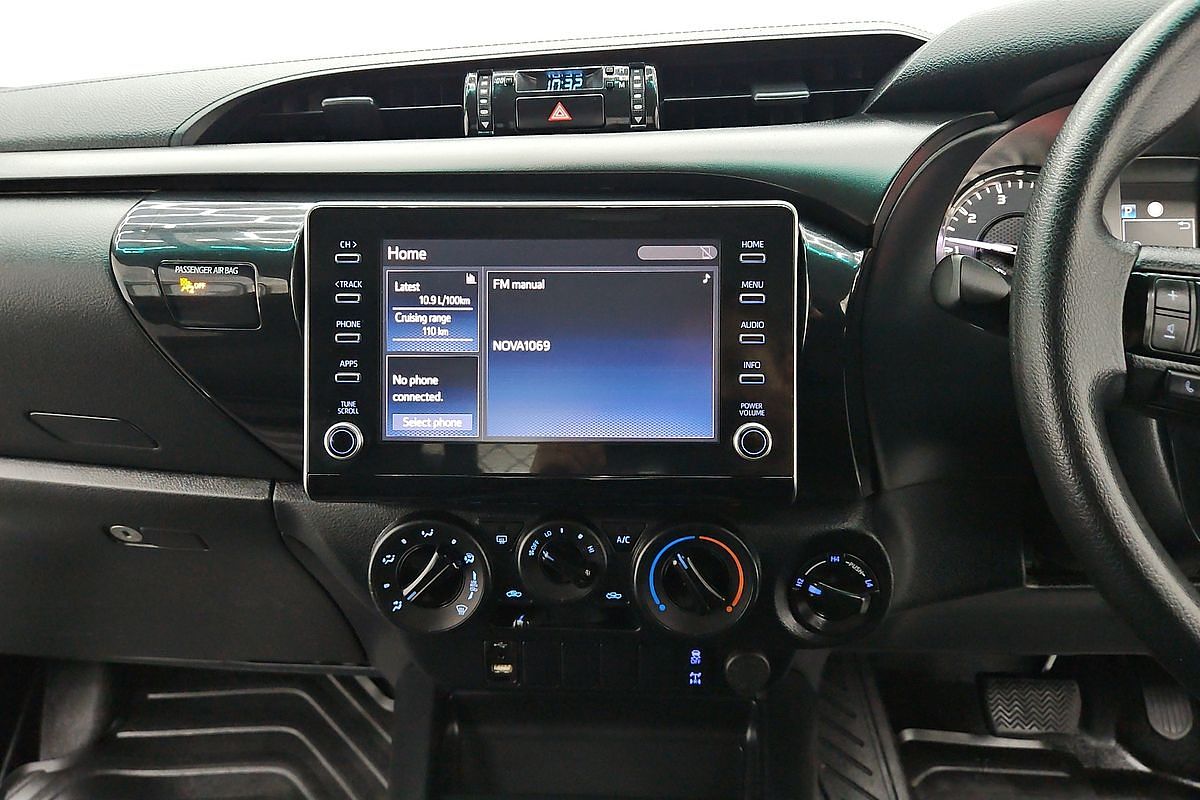 2020 Toyota Hilux SR GUN126R 4X4