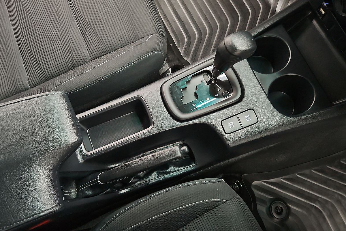 2020 Toyota Hilux SR GUN126R 4X4