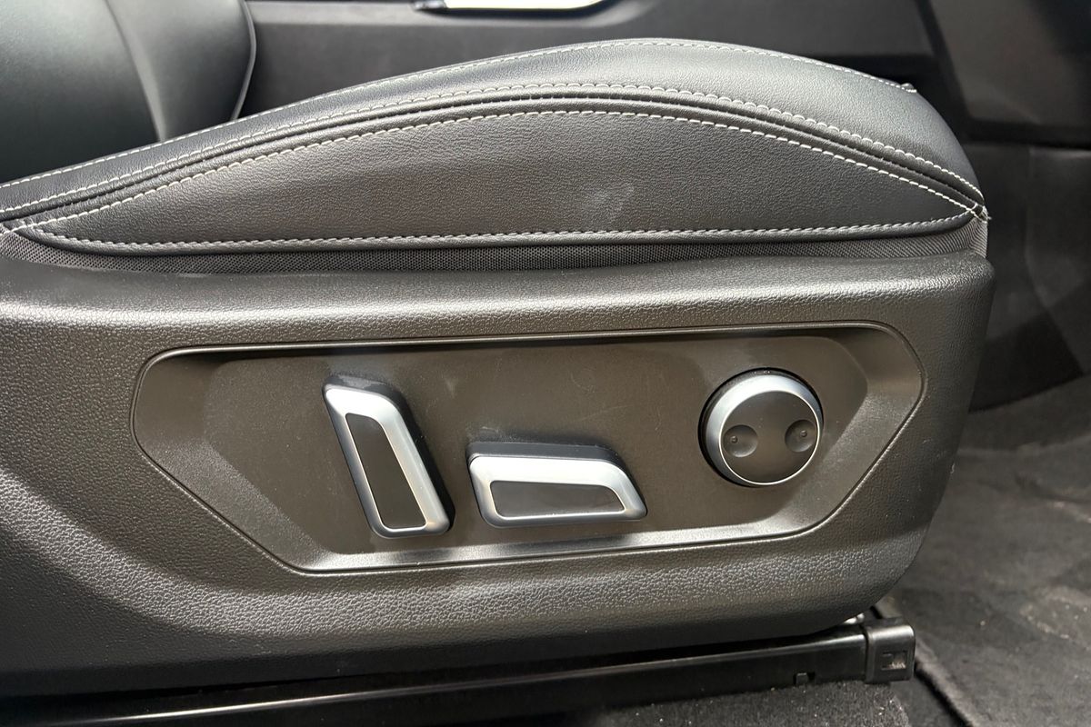 2023 GWM Haval H6 Lux B01