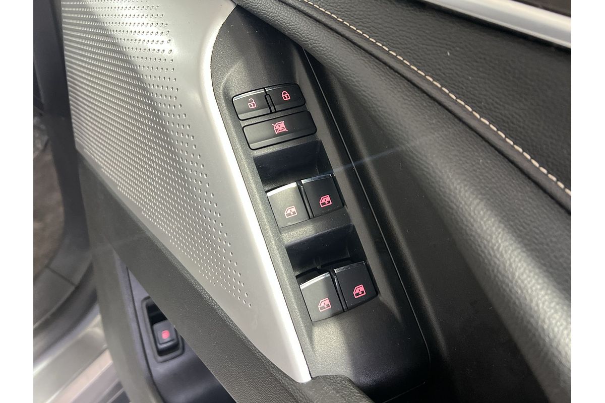 2019 LDV D90 Executive SV9A