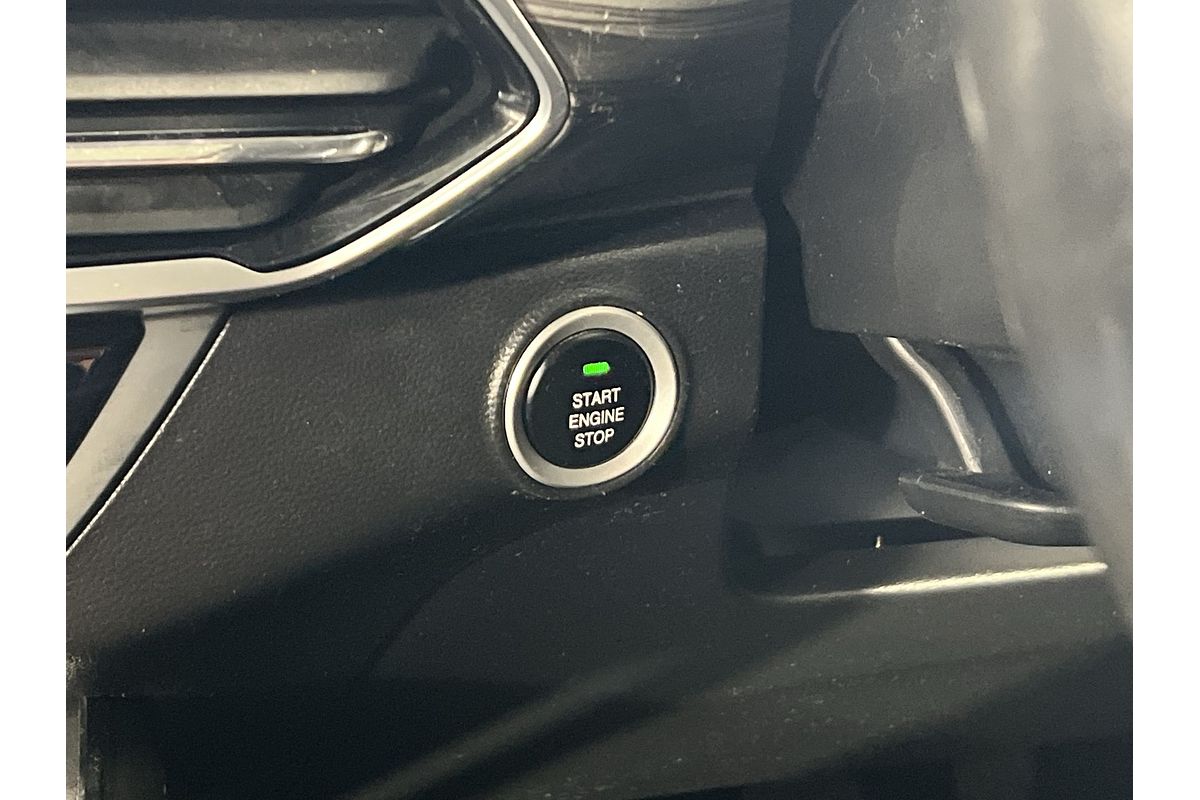 2019 LDV D90 Executive SV9A