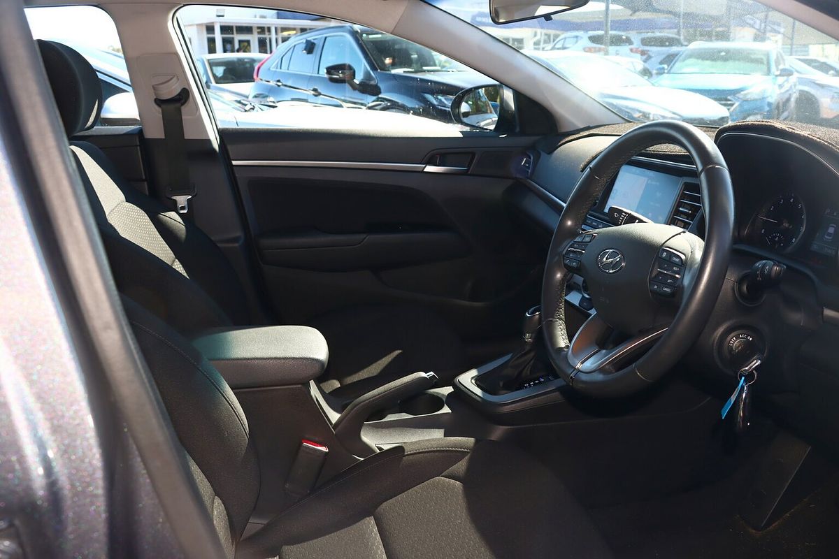 2019 Hyundai Elantra Active AD.2