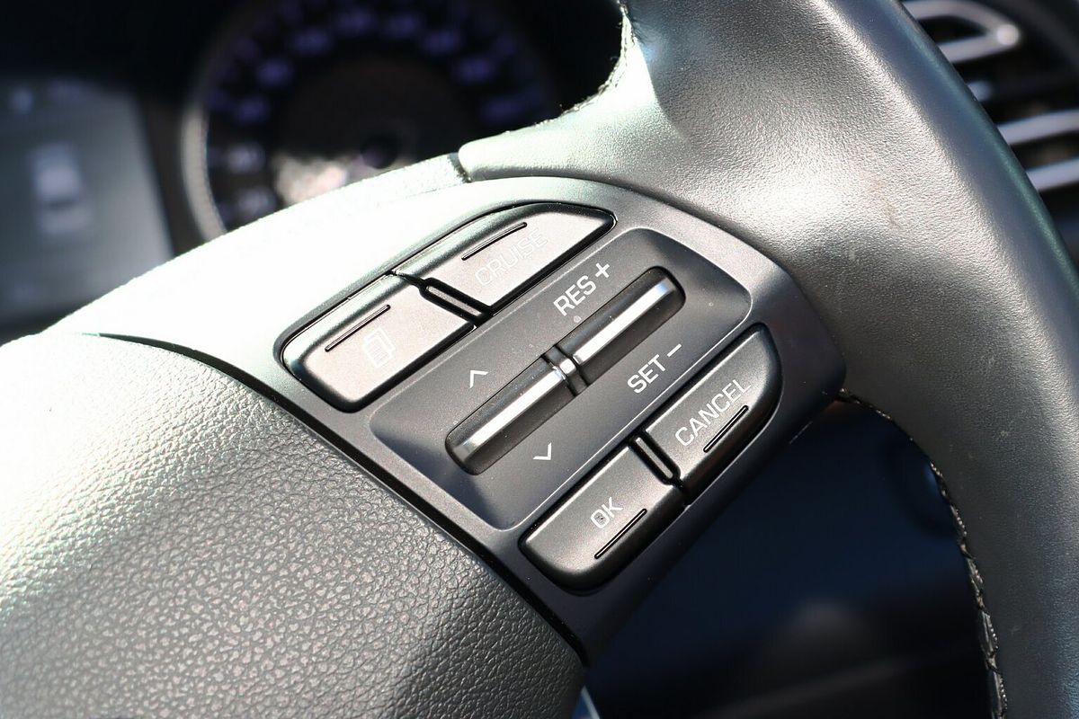 2019 Hyundai Elantra Active AD.2