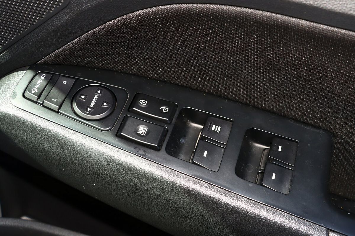 2019 Hyundai Elantra Active AD.2