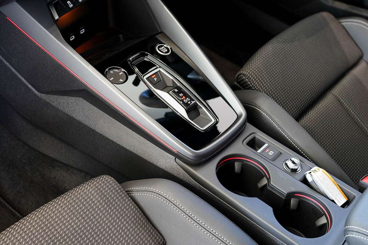 2024 Audi A3 35 TFSI S line GY