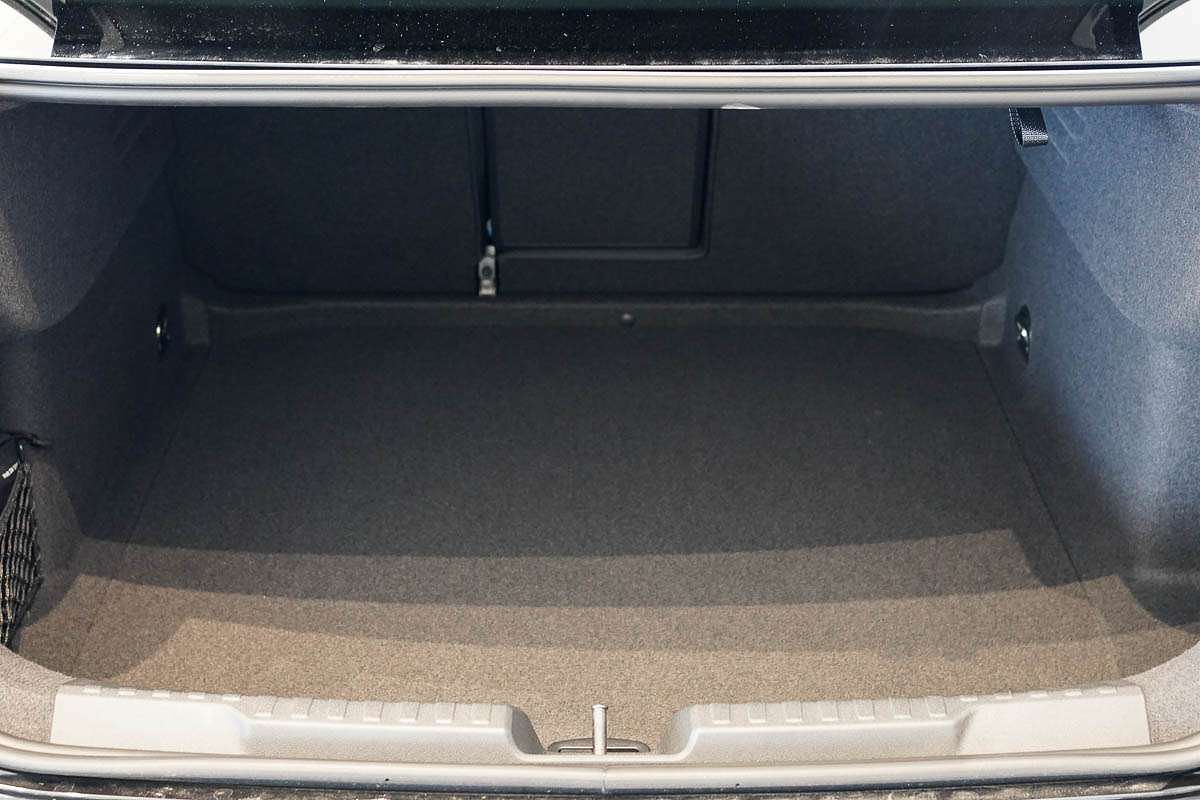 2024 Audi A3 35 TFSI S line GY