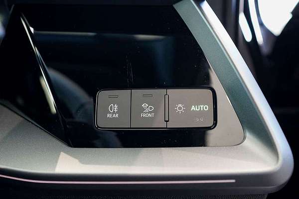 2024 Audi A3 35 TFSI S line GY