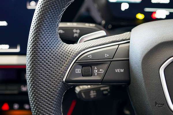 2024 Audi A3 35 TFSI S line GY
