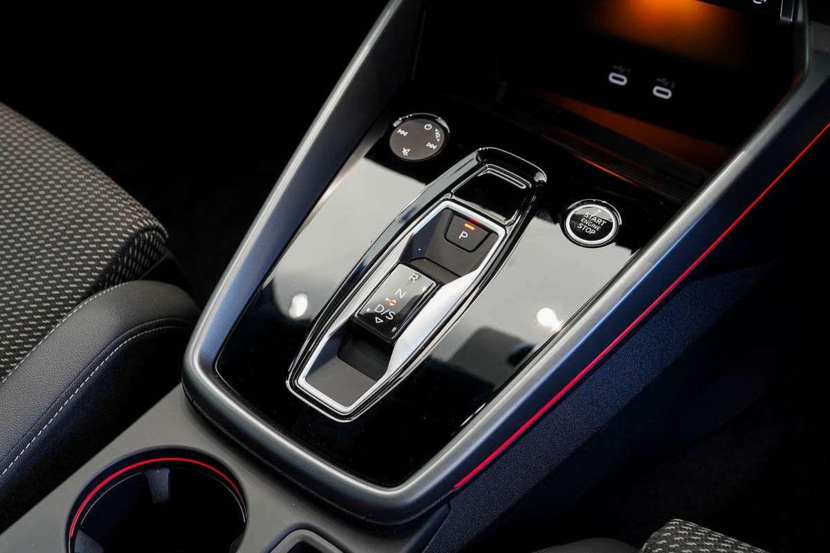 2024 Audi A3 35 TFSI S line GY