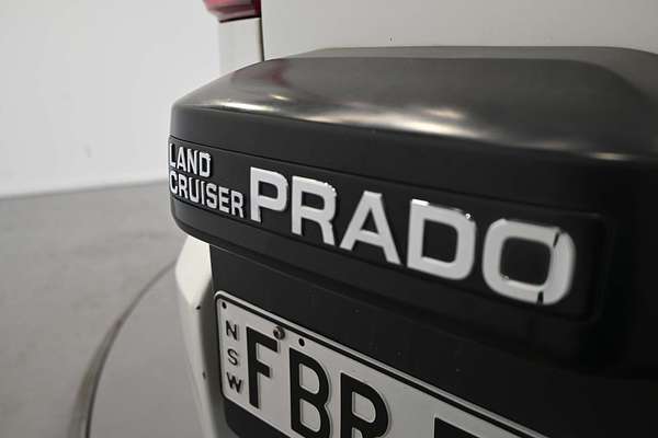 2015 Toyota Landcruiser Prado Kakadu GDJ150R