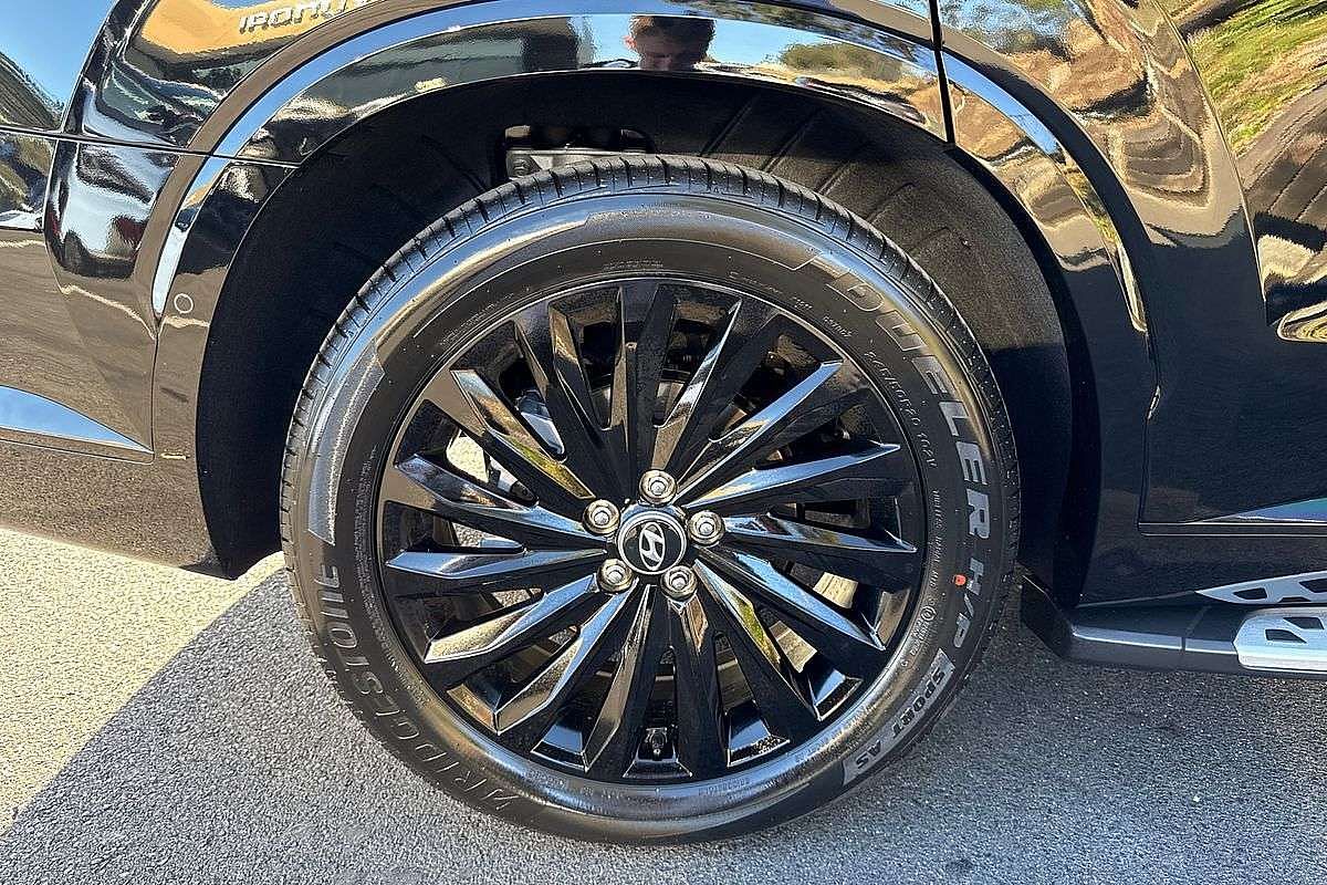 2025 Hyundai Palisade Calligraphy Black Ink LX2.V5