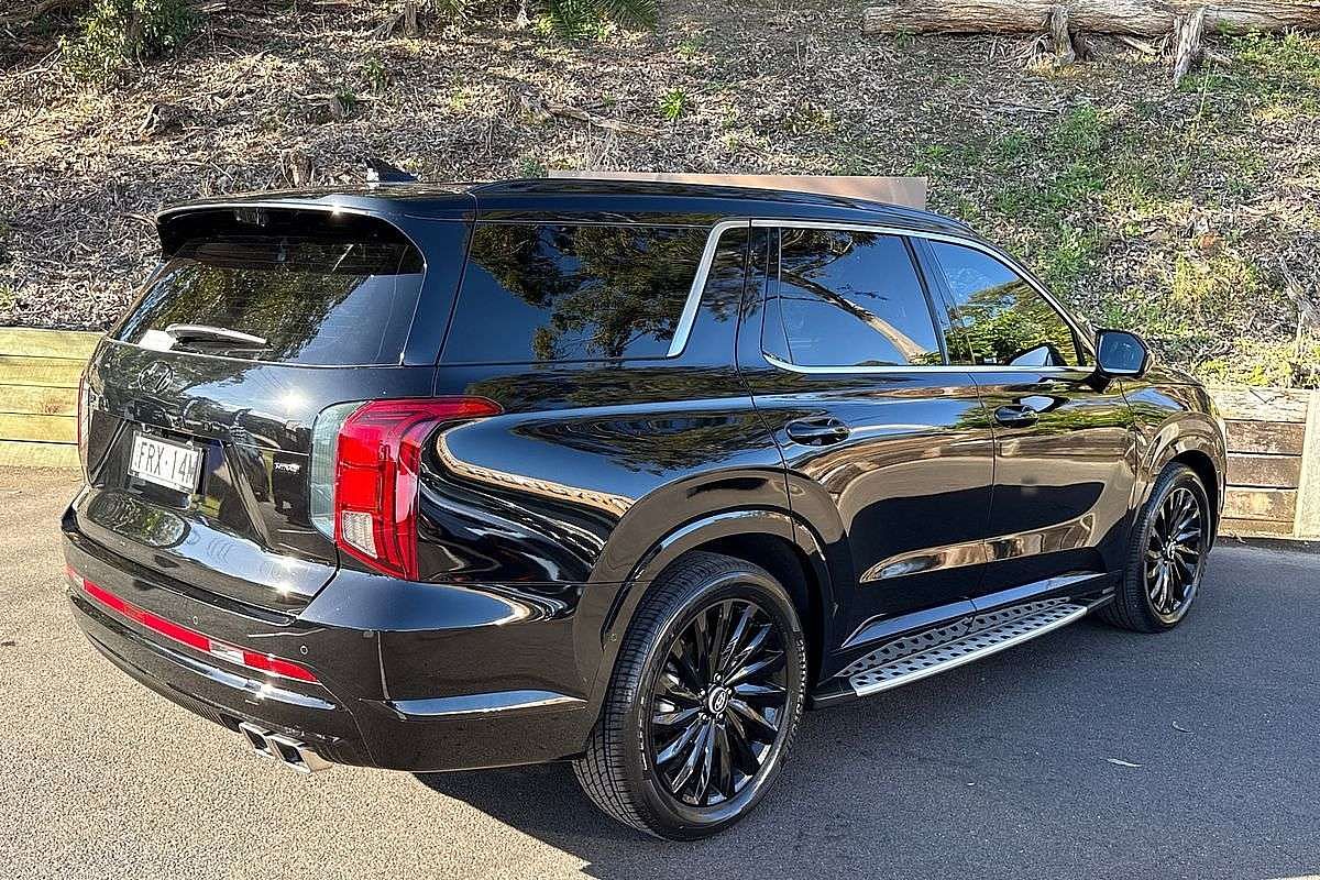 2025 Hyundai Palisade Calligraphy Black Ink LX2.V5