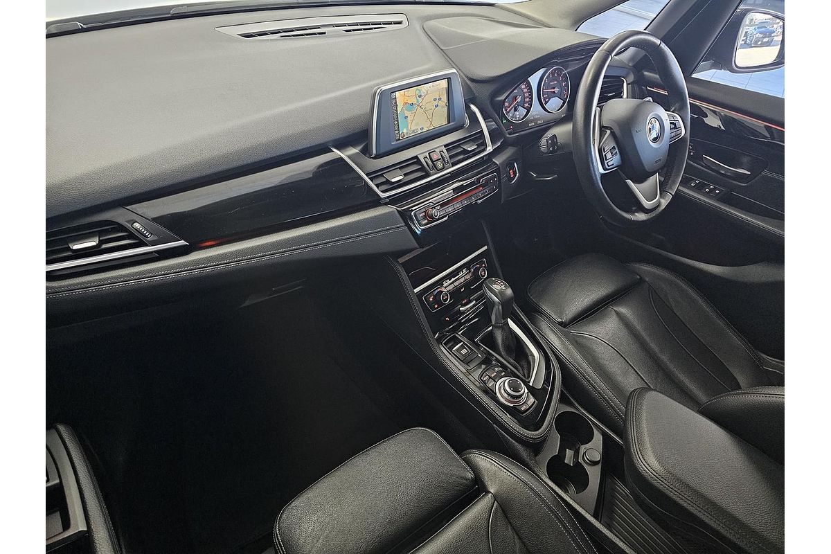 2016 BMW 2 Series 225i Sport Line F45