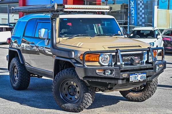 2015 Toyota FJ Cruiser GSJ15R