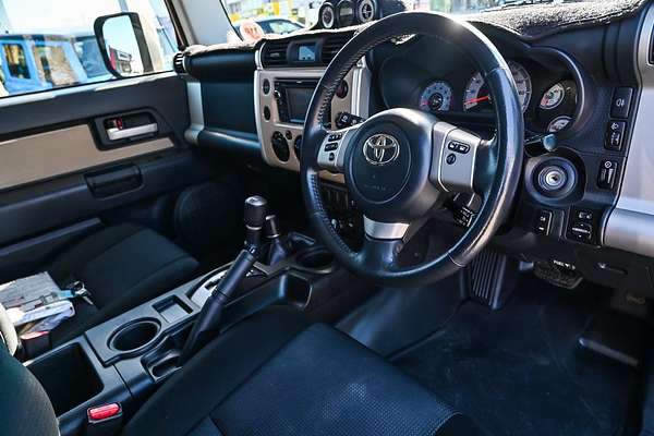 2015 Toyota FJ Cruiser GSJ15R