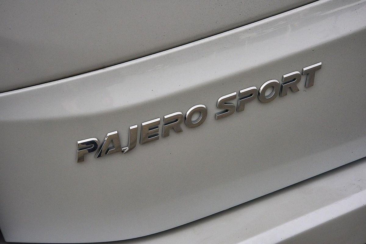 2024 Mitsubishi Pajero Sport GLS QG