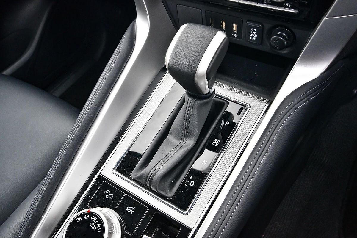 2024 Mitsubishi Pajero Sport GLS QG