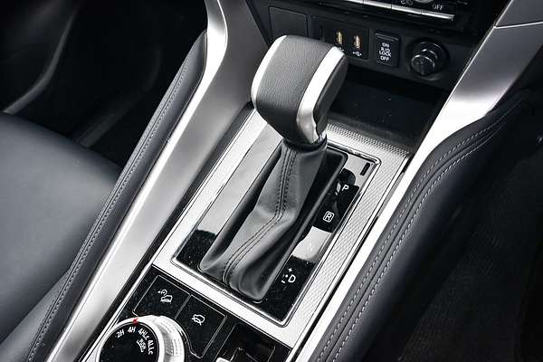 2024 Mitsubishi Pajero Sport GLS QG