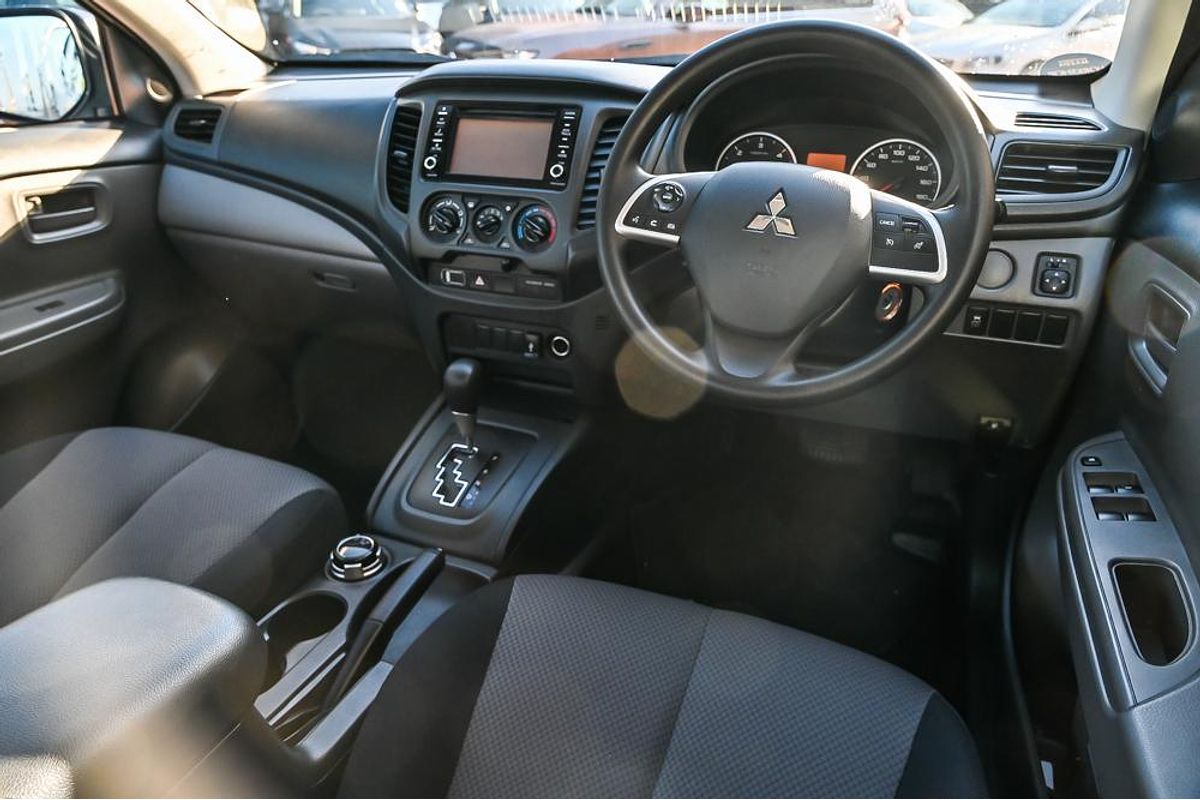 2018 Mitsubishi Triton GLX MQ 4X4