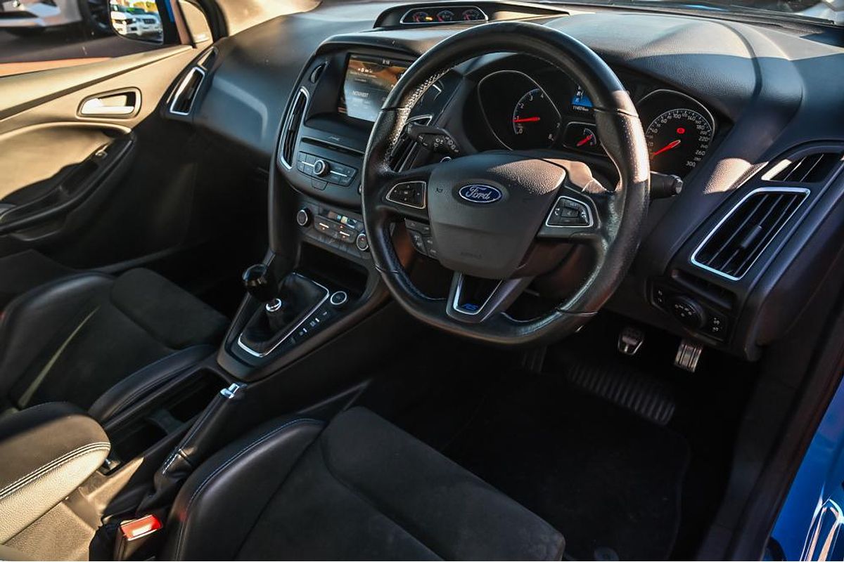 2016 Ford Focus RS LZ