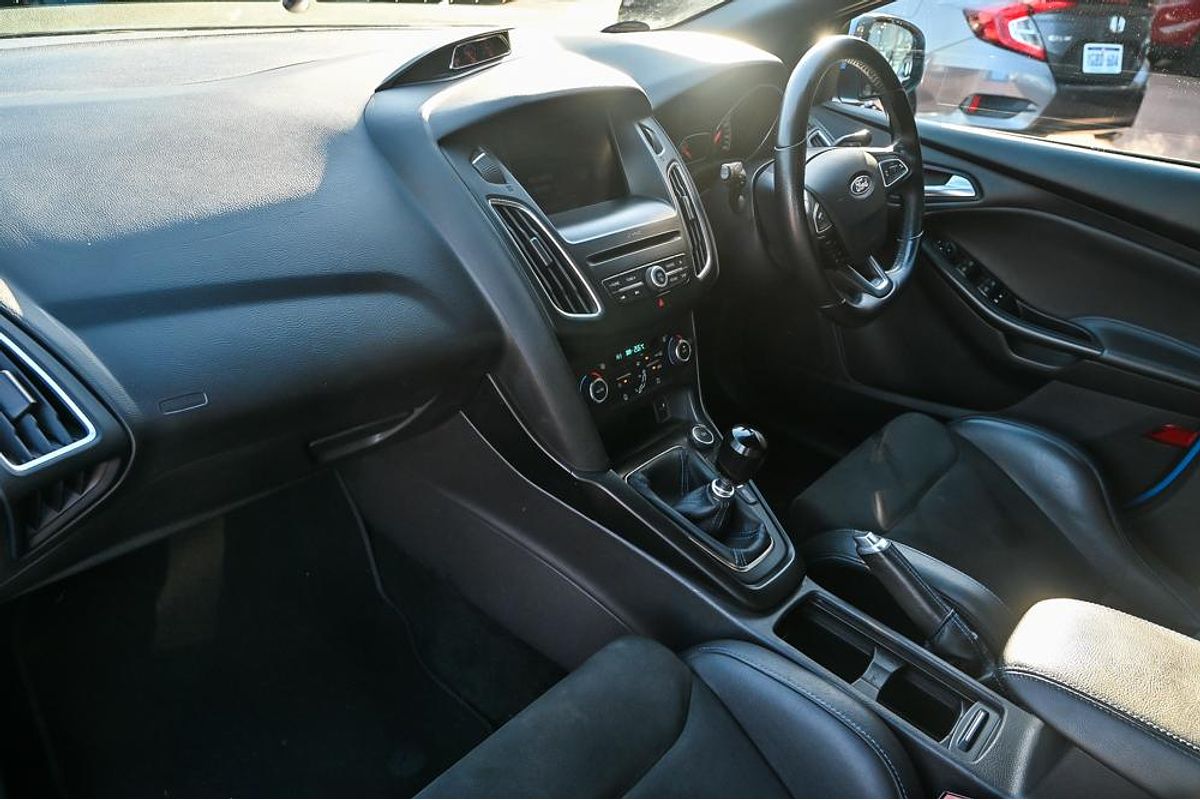 2016 Ford Focus RS LZ