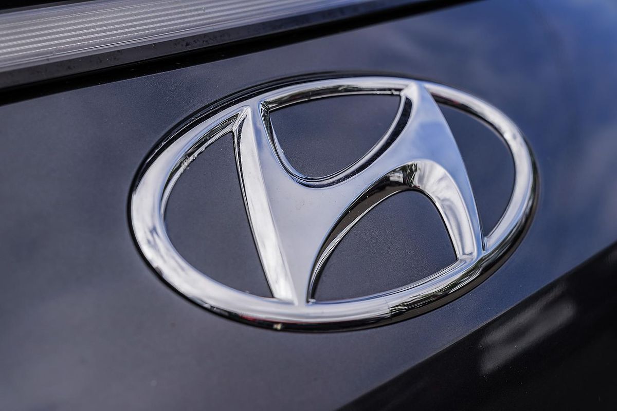 2021 Hyundai STARIA US4.V1