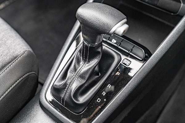 2022 Kia Stonic S YB