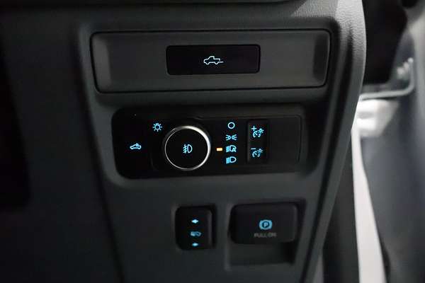 2023 Ford F-150 Lariat 4X4 LWB