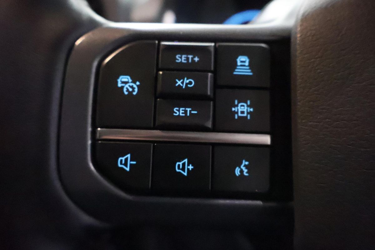 2023 Ford F-150 Lariat 4X4 LWB