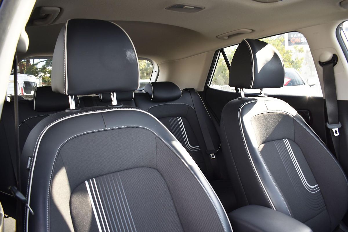 2021 Hyundai Venue Elite QX.V3