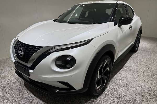2024 Nissan JUKE ST+ F16
