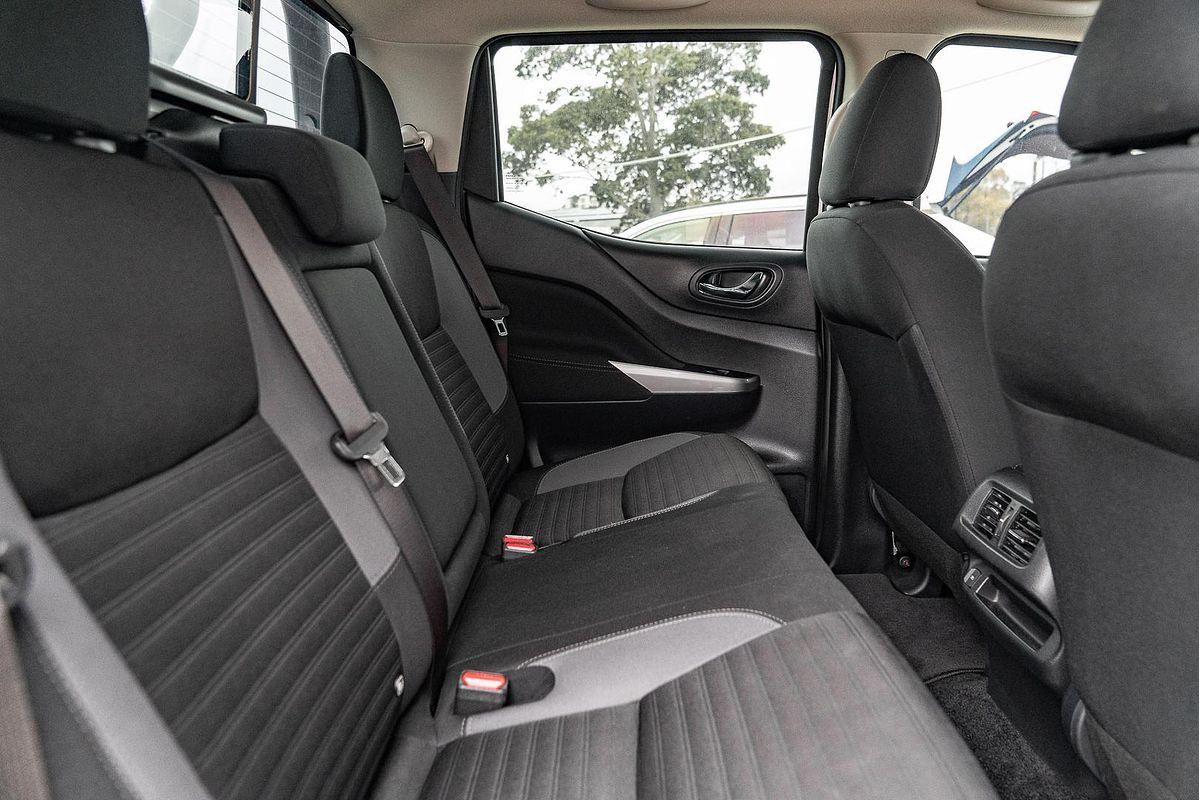 2021 Nissan Navara ST D23 4X4
